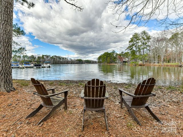 152 Lavender Bloom Loop, Mooresville, NC 28115