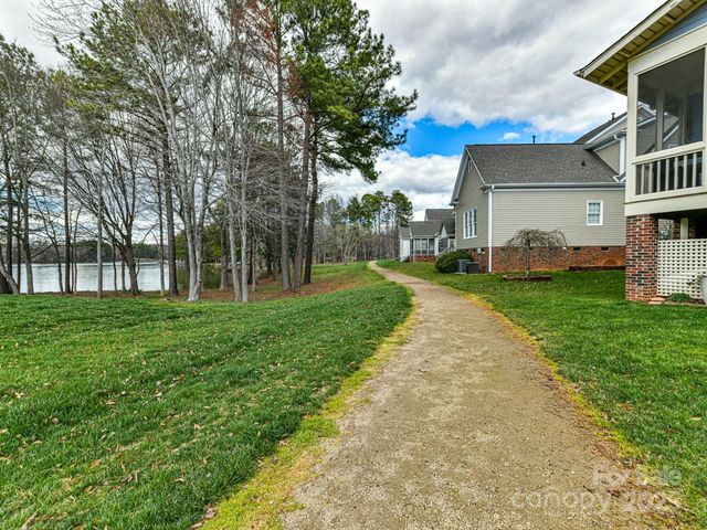 152 Lavender Bloom Loop, Mooresville, NC 28115