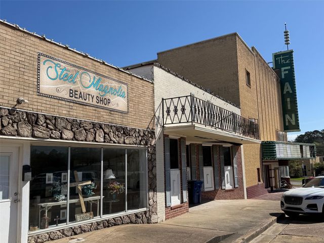 432 Young Street, Livingston, TX 77351