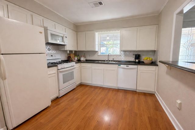 432 Young Street, Livingston, TX 77351