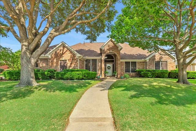 6012 Crestside Drive, Flower Mound, TX 75028