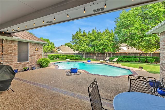 6012 Crestside Drive, Flower Mound, TX 75028