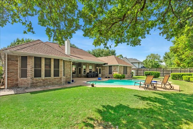 6012 Crestside Drive, Flower Mound, TX 75028