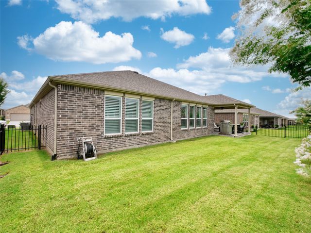 1125 Cornerstone Drive, Little Elm, TX 76227