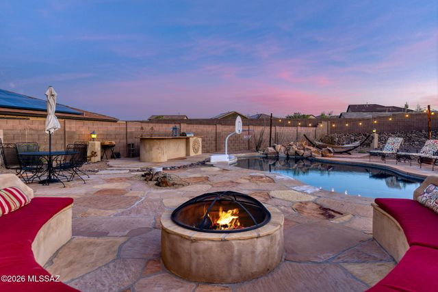 13423 E Almond Crest Drive, Vail, AZ 85641