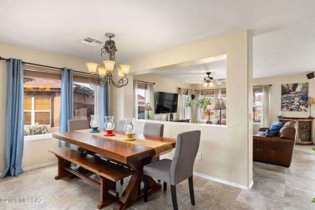 13423 E Almond Crest Drive, Vail, AZ 85641