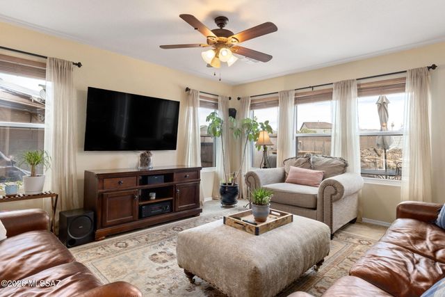 13423 E Almond Crest Drive, Vail, AZ 85641