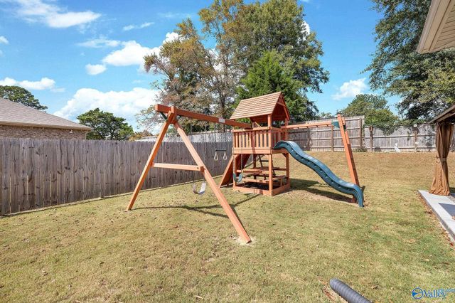 508 Wolf Trace Lane, Hartselle, AL 35640