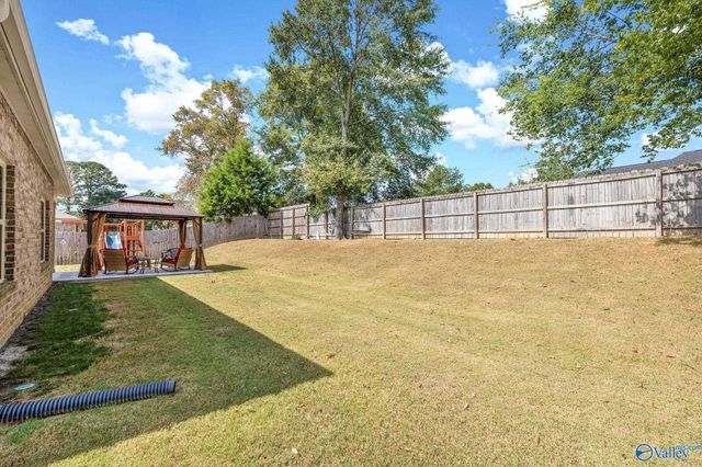 508 Wolf Trace Lane, Hartselle, AL 35640