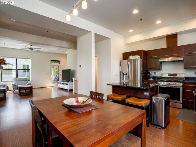 1420 Nw 20TH Ave 505, Portland, OR 97209