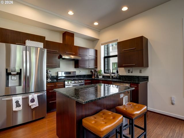 1420 Nw 20TH Ave 505, Portland, OR 97209