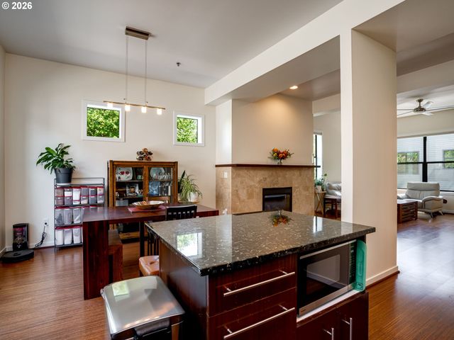 1420 Nw 20TH Ave 505, Portland, OR 97209