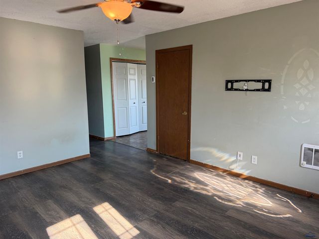 421 ENNEN DR, Rapid City, SD 57703