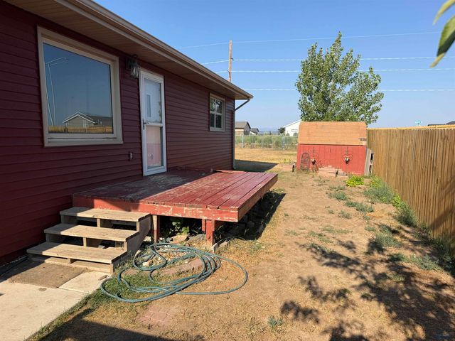 421 ENNEN DR, Rapid City, SD 57703
