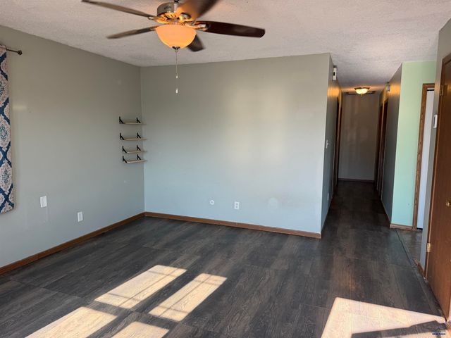421 ENNEN DR, Rapid City, SD 57703