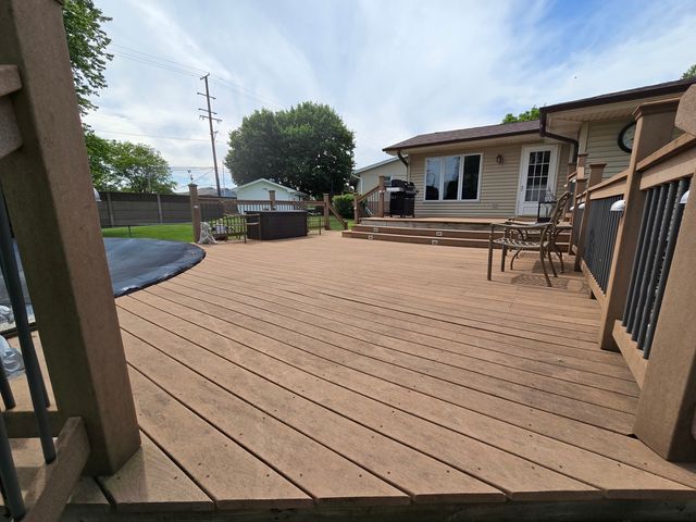 1413 Weyers Court, Schaumburg, IL 60193