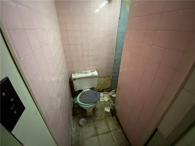 504 Park Ave, Monongahela, PA 15063