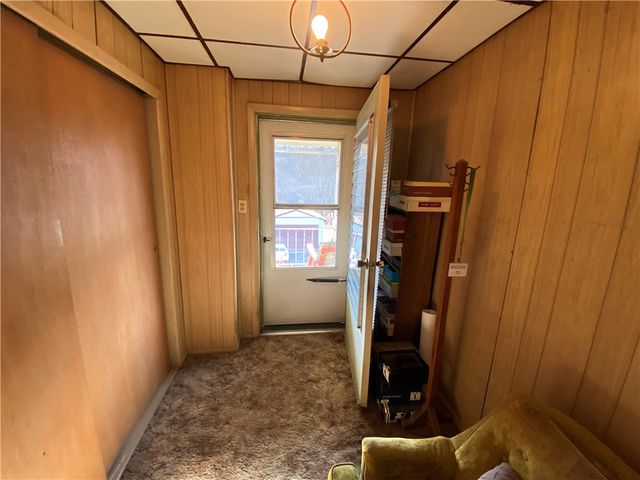 504 Park Ave, Monongahela, PA 15063