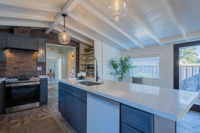 345 Sequoia Avenue, Monterey, CA 93940