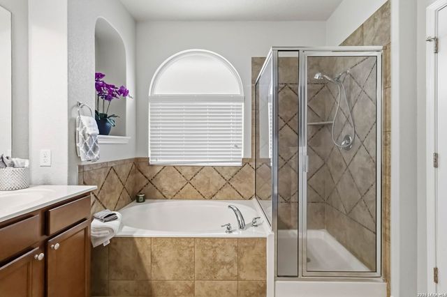 9006 Hubbard Hill, San Antonio, TX 78254