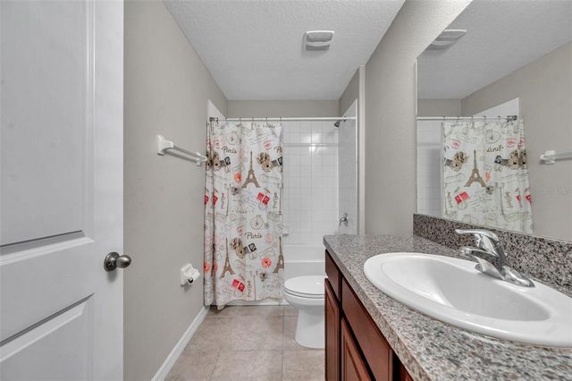 4201 GLOBE THISTLE DRIVE, Tampa, FL 33619