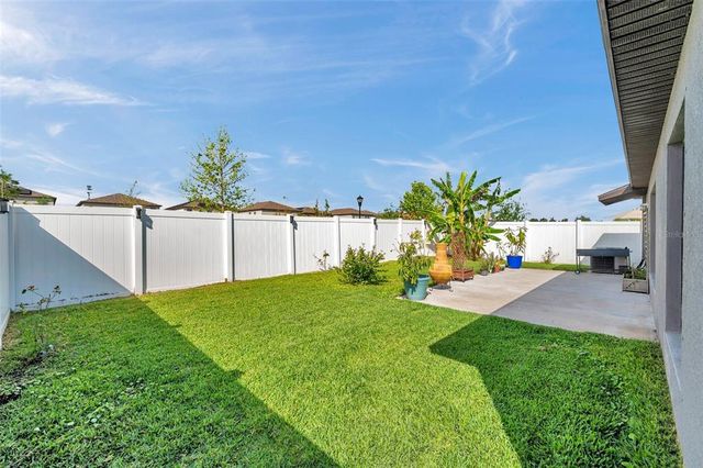 4201 GLOBE THISTLE DRIVE, Tampa, FL 33619