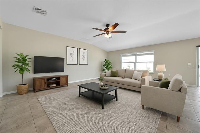 4201 GLOBE THISTLE DRIVE, Tampa, FL 33619