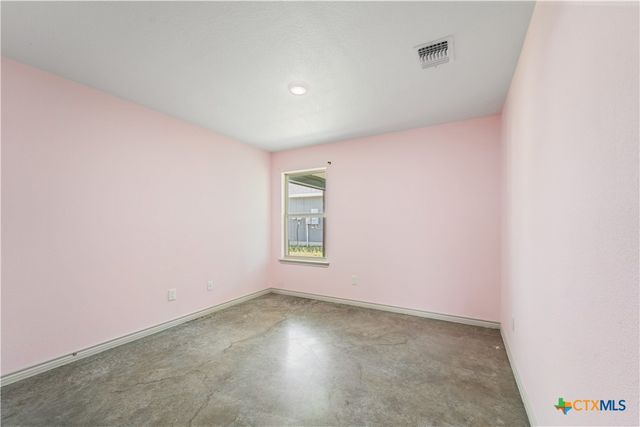742 Freedom Circle, Nolanville, TX 76559