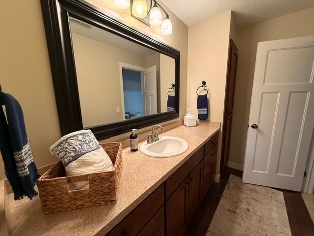 27427 107th Street NW, Zimmerman, MN 55398