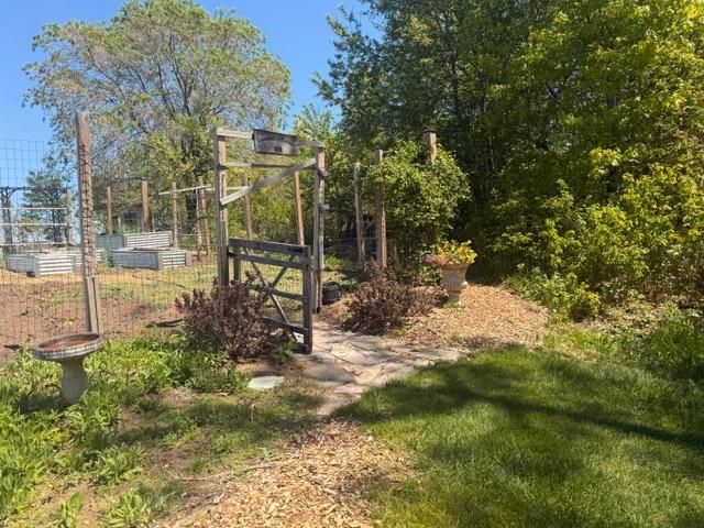 27427 107th Street NW, Zimmerman, MN 55398
