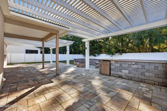 2135 THORN HOLLOW Court, St. Augustine, FL 32092