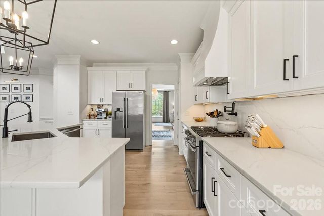 2519 Fallbrook Place NW, Concord, NC 28027
