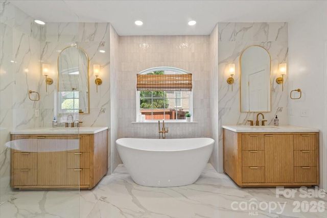 2519 Fallbrook Place NW, Concord, NC 28027