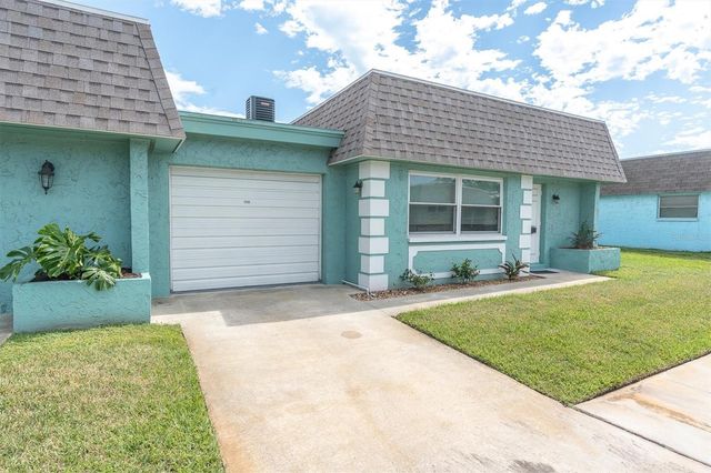 7030 VERSAILLES N, Pinellas Park, FL 33781