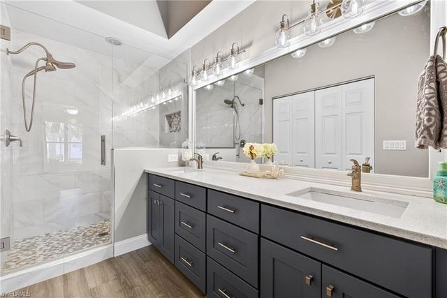 5135 Cobble Creek CT 201, Naples, FL 34110