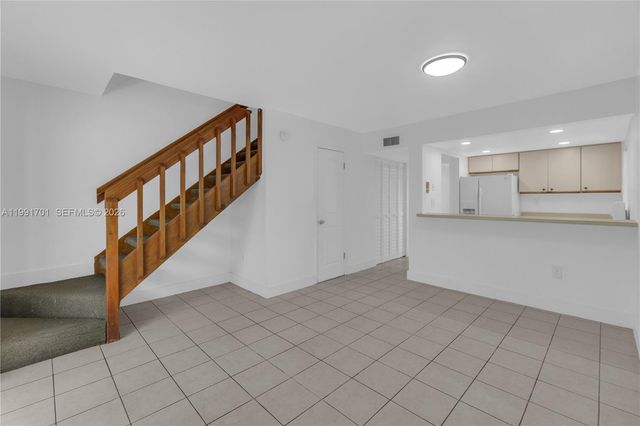3599 SW 17th Street 3599, Miami, FL 33145