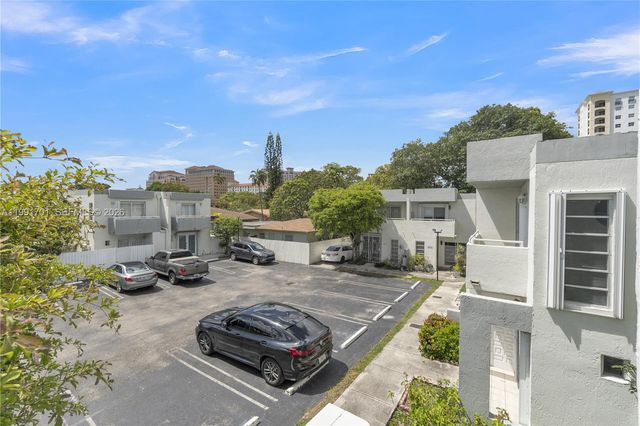 3599 SW 17th Street 3599, Miami, FL 33145