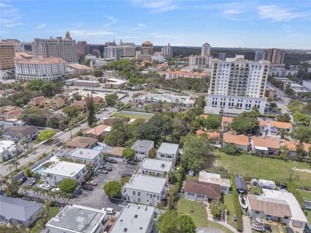 3599 SW 17th Street 3599, Miami, FL 33145