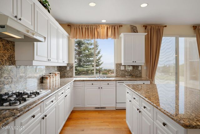 3206 Old Coach Way, Reno, NV 89511