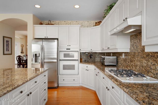 3206 Old Coach Way, Reno, NV 89511