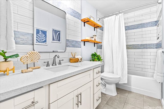 3741 Kanaina Avenue 315, Honolulu, HI 96815