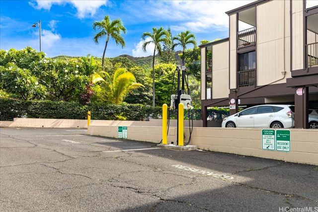 3741 Kanaina Avenue 315, Honolulu, HI 96815
