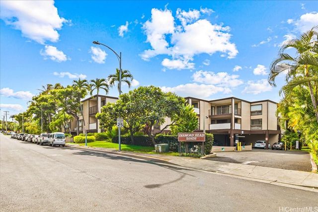 3741 Kanaina Avenue 315, Honolulu, HI 96815