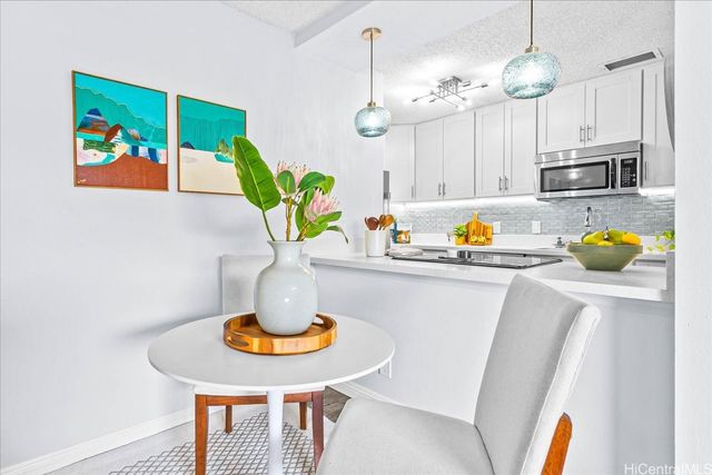 3741 Kanaina Avenue 315, Honolulu, HI 96815