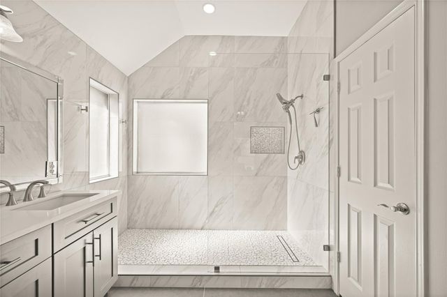 1330 Leigh Gardens Drive, Sugar Land, TX 77479