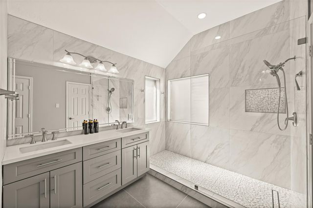 1330 Leigh Gardens Drive, Sugar Land, TX 77479