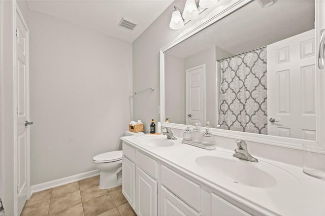 1330 Leigh Gardens Drive, Sugar Land, TX 77479