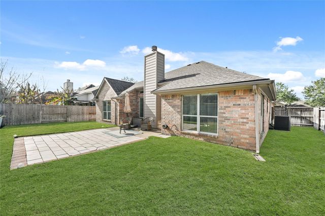 1330 Leigh Gardens Drive, Sugar Land, TX 77479