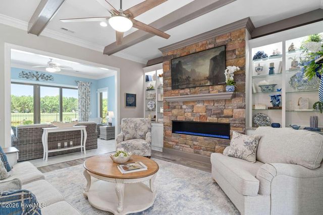 127 Legacy Lakes Drive, Wallace, NC 28466