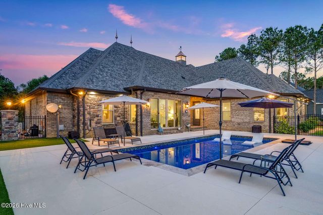 127 Legacy Lakes Drive, Wallace, NC 28466